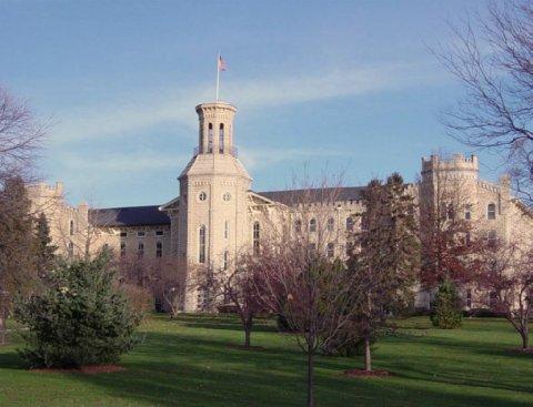 Hotel Crowne Plaza Glen Ellyn/lombard By Ihg