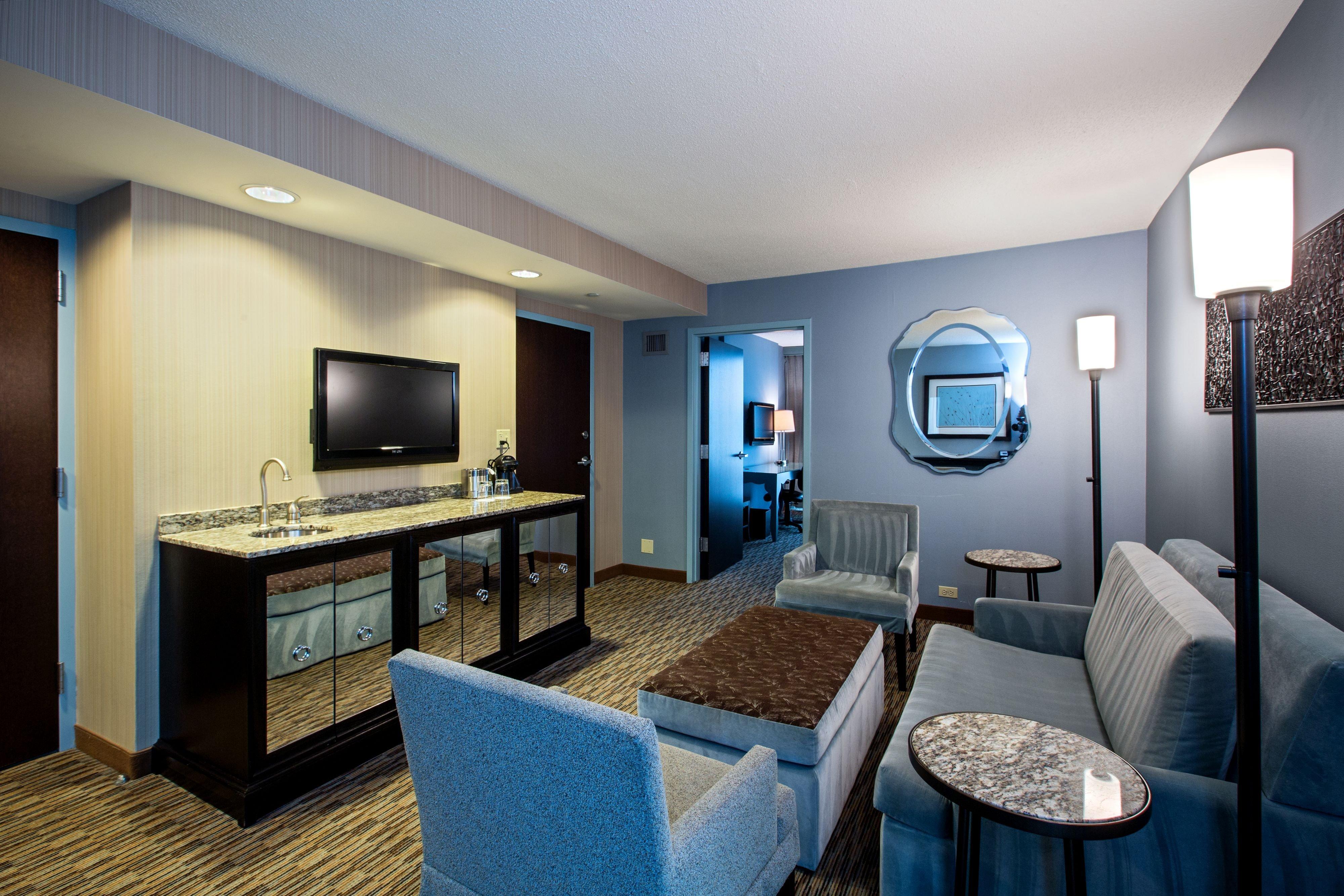 Hotel Crowne Plaza Glen Ellyn/lombard By Ihg Glen Ellyn