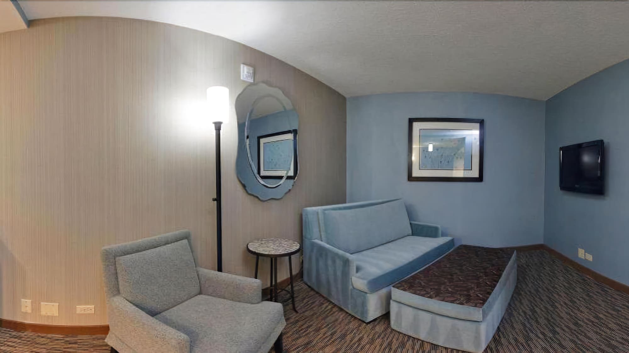 Crowne Plaza Glen Ellyn/lombard By Ihg
