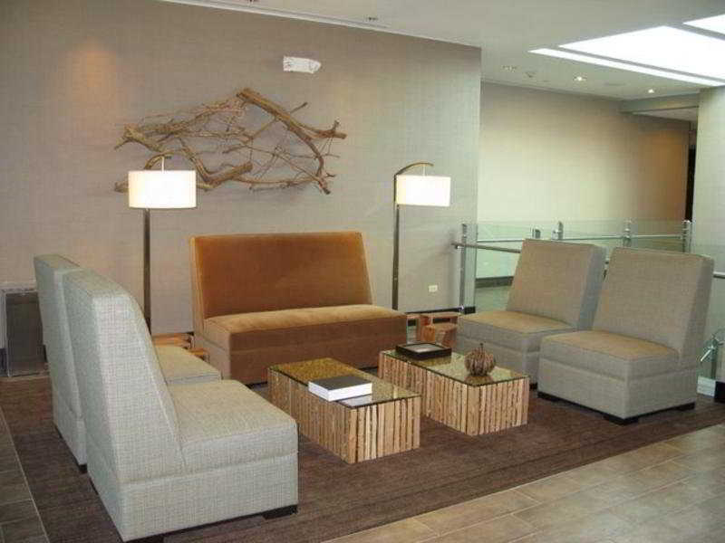 Hotel Crowne Plaza Glen Ellyn/lombard By Ihg 4*